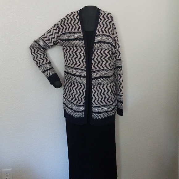 SL Fashions Women's Printed Metallic Sheath Dress Black Size 16